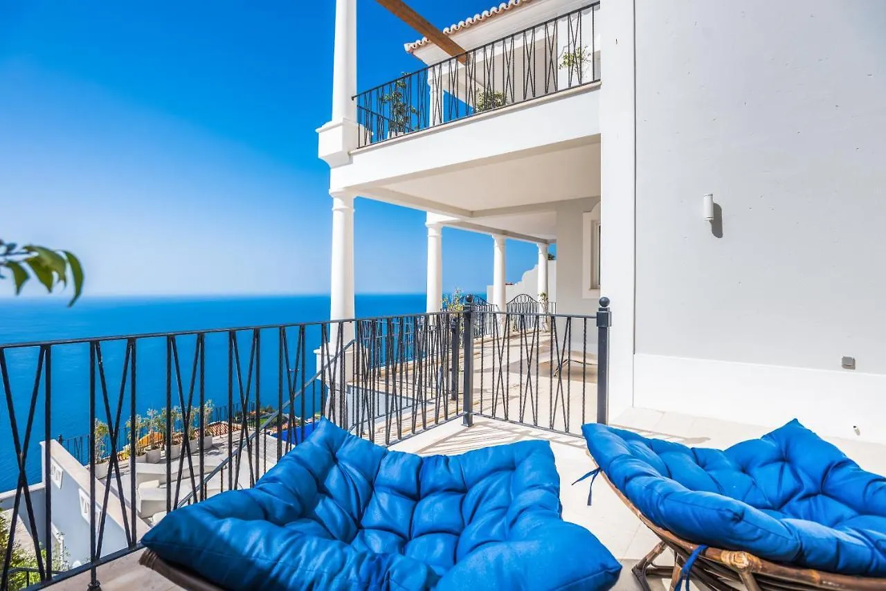 Villa La Terrasse Palheiro Village With Private Pool By Hr Madeira Funchal  0*, Funchal (Madeira) Portugal