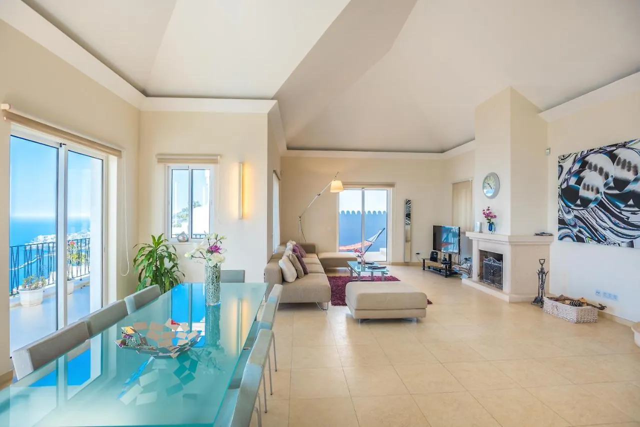Villa La Terrasse Palheiro Village With Private Pool By Hr Madeira Funchal  0*, Funchal (Madeira) Portugal