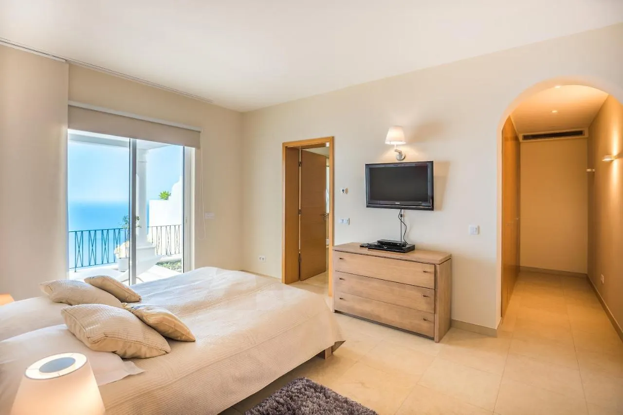Villa La Terrasse Palheiro Village With Private Pool By Hr Madeira Funchal  0*, Funchal (Madeira)